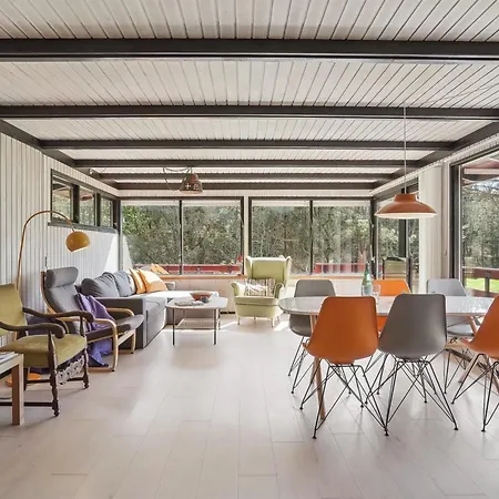 Therbern - 1-7km From The Sea By Interhome Feriehus *